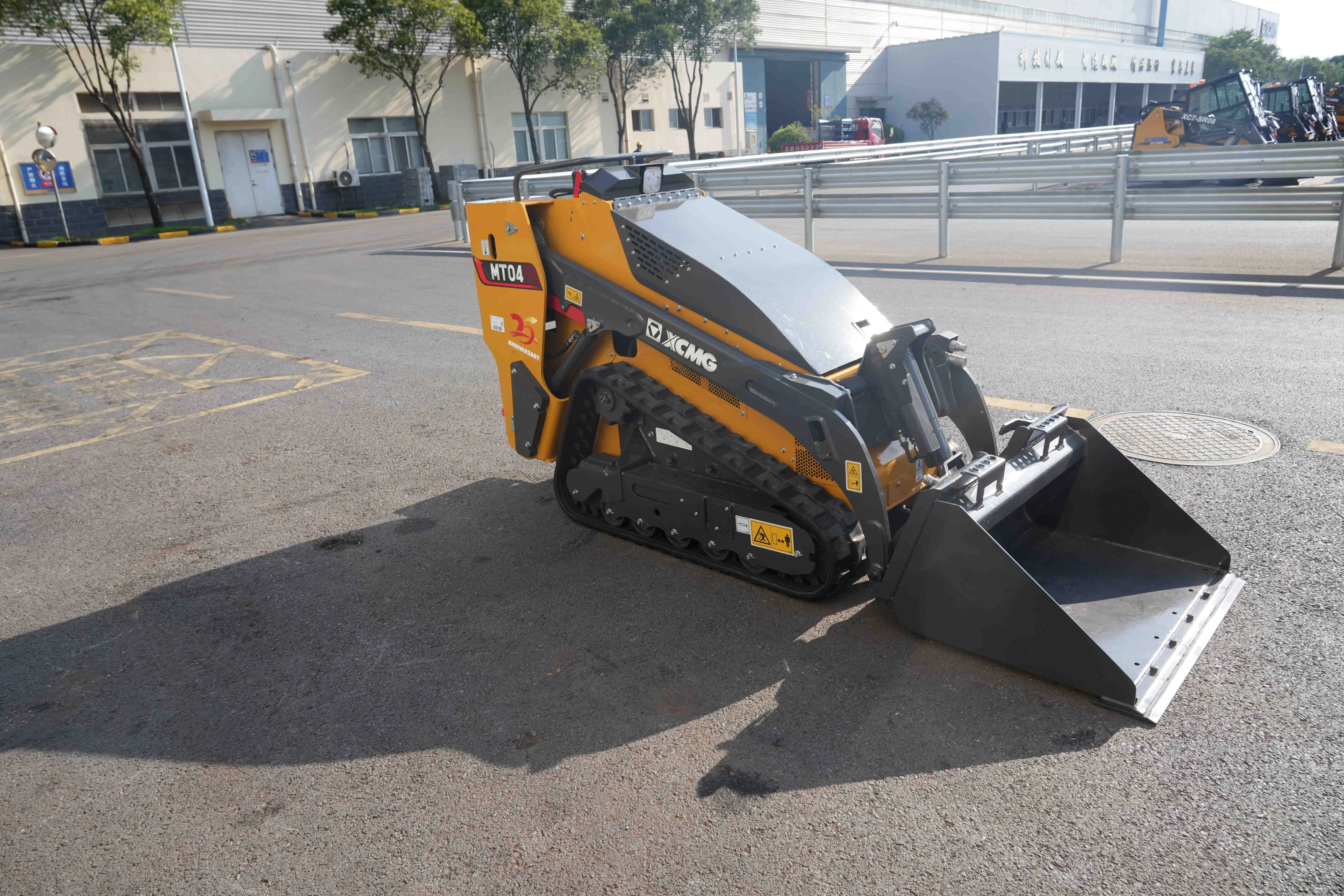 XCMG skid steer loader MT04 mini loader skid steer Price For Sale
